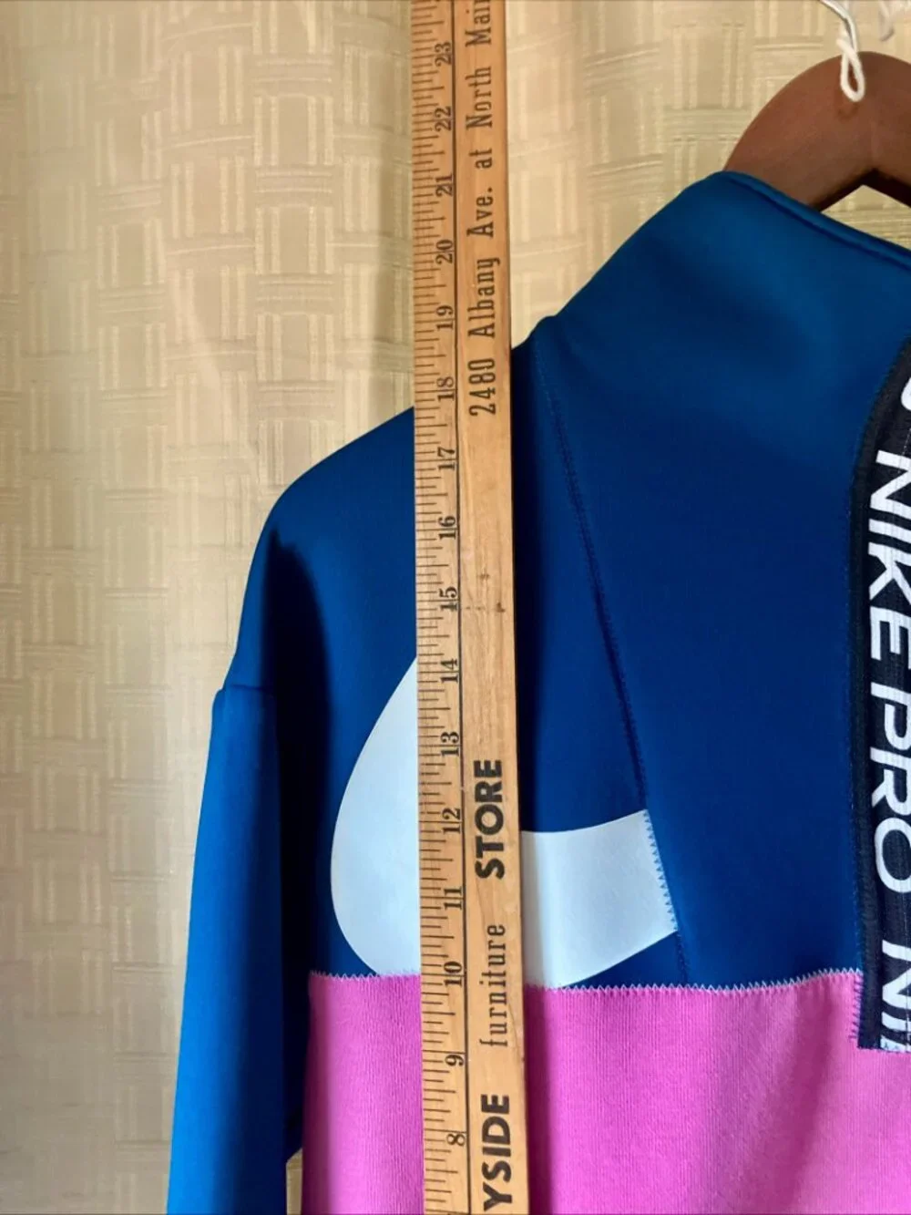 Nike Pro Get Fit Women's Fleece 1/2-zip Jacket Sz S In Blue/Pink